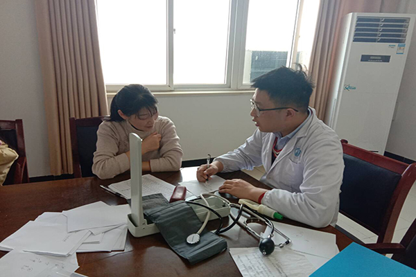 安徽中医药大学研究生到我院举行大学生社会实践及课题调研活动