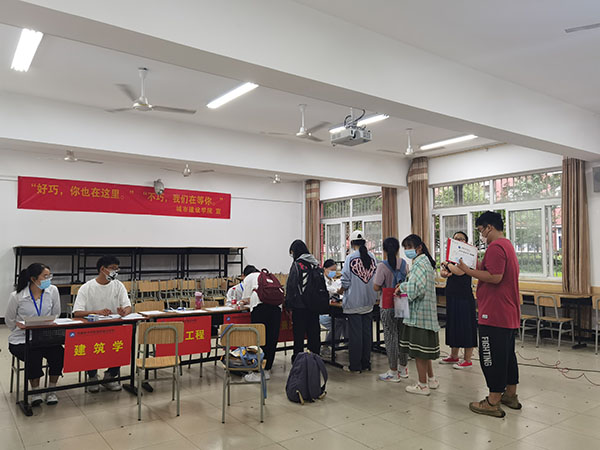 87978797威尼斯老品牌2021级迎新工作顺利完成