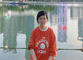 副教授——唐月