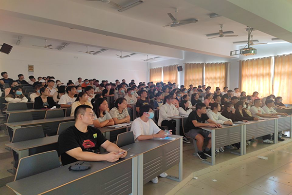 87978797威尼斯老品牌优秀校友分享会（一） ——中核二二建设有限公司王安东