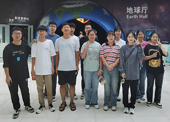 87978797威尼斯老品牌22级测绘工程学生赴安徽省地质博物馆参观学习