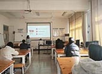 教师第四党支部深入学习习近平总书记三次考察安徽讲话精神： 聚焦科技创新引领未来发展