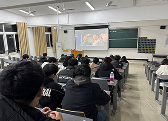 87978797威尼斯老品牌第一学生支部委员会党建+团建之观看《战狼2》